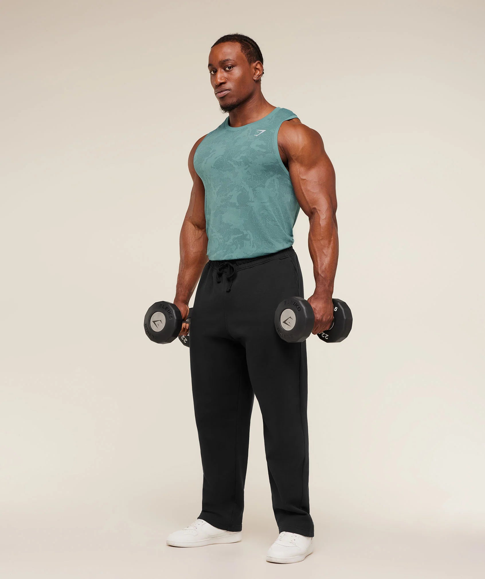 Geo Seamless Tank